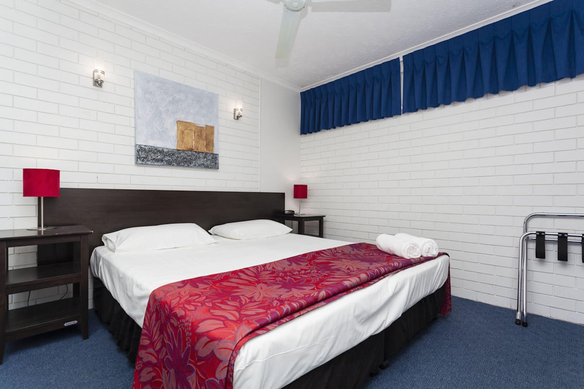 Broadbeach Travel Inn Apartments Gold Coast Exterior foto
