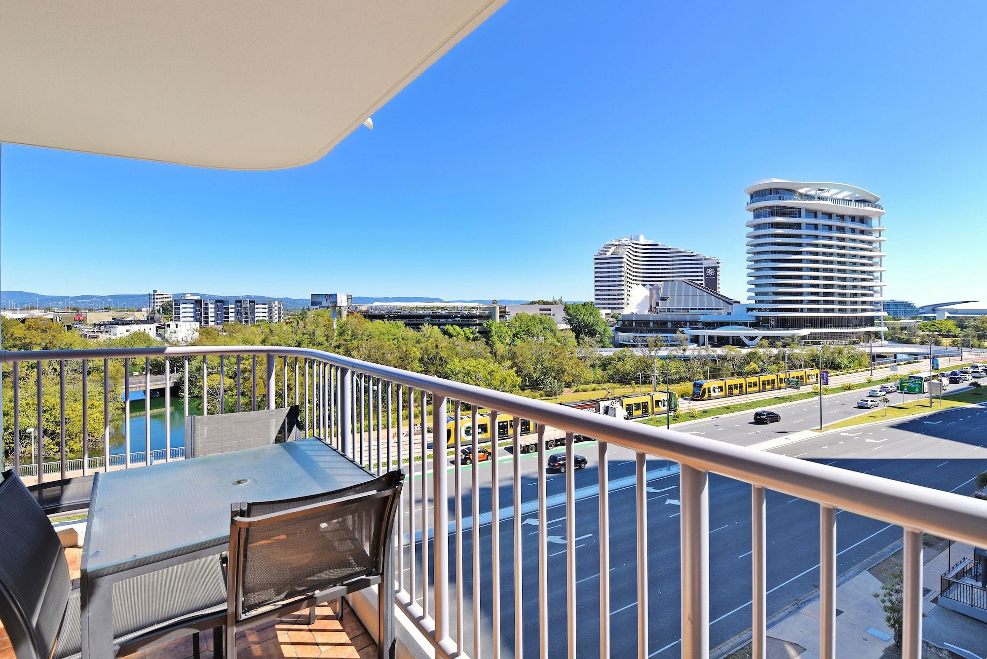 Broadbeach Travel Inn Apartments Gold Coast Exterior foto