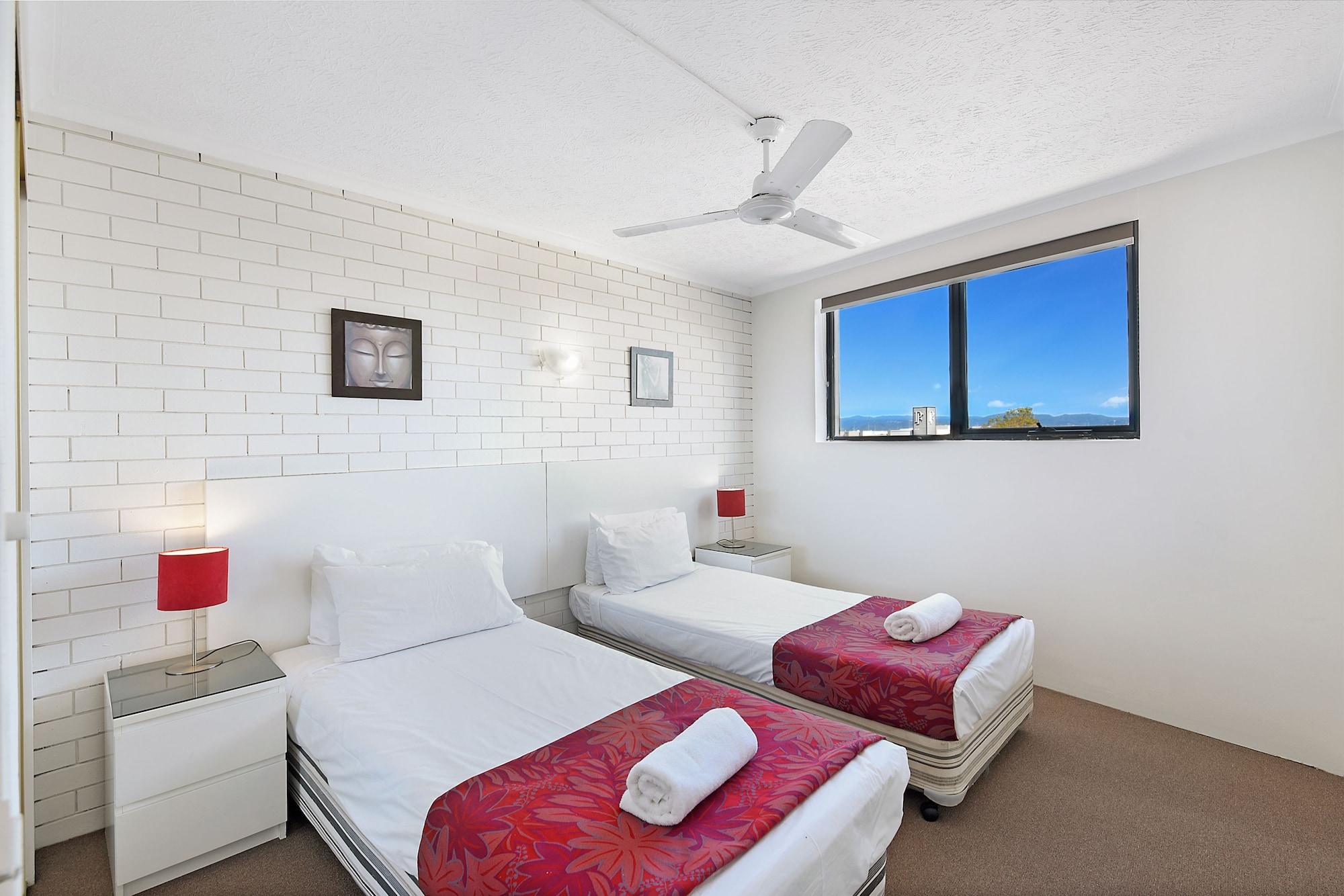 Broadbeach Travel Inn Apartments Gold Coast Exterior foto