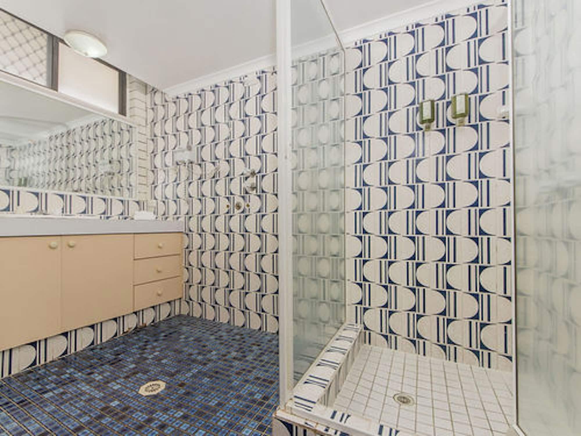 Broadbeach Travel Inn Apartments Gold Coast Exterior foto