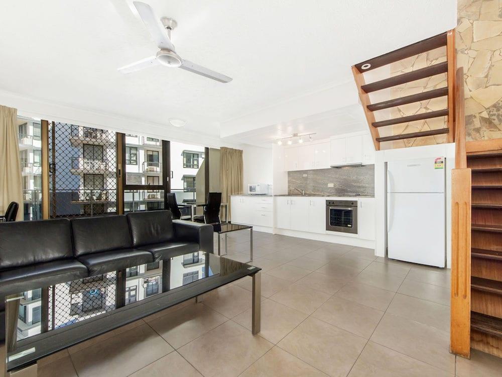 Broadbeach Travel Inn Apartments Gold Coast Exterior foto