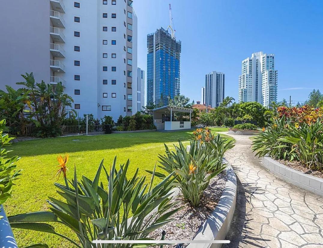 Broadbeach Travel Inn Apartments Gold Coast Exterior foto