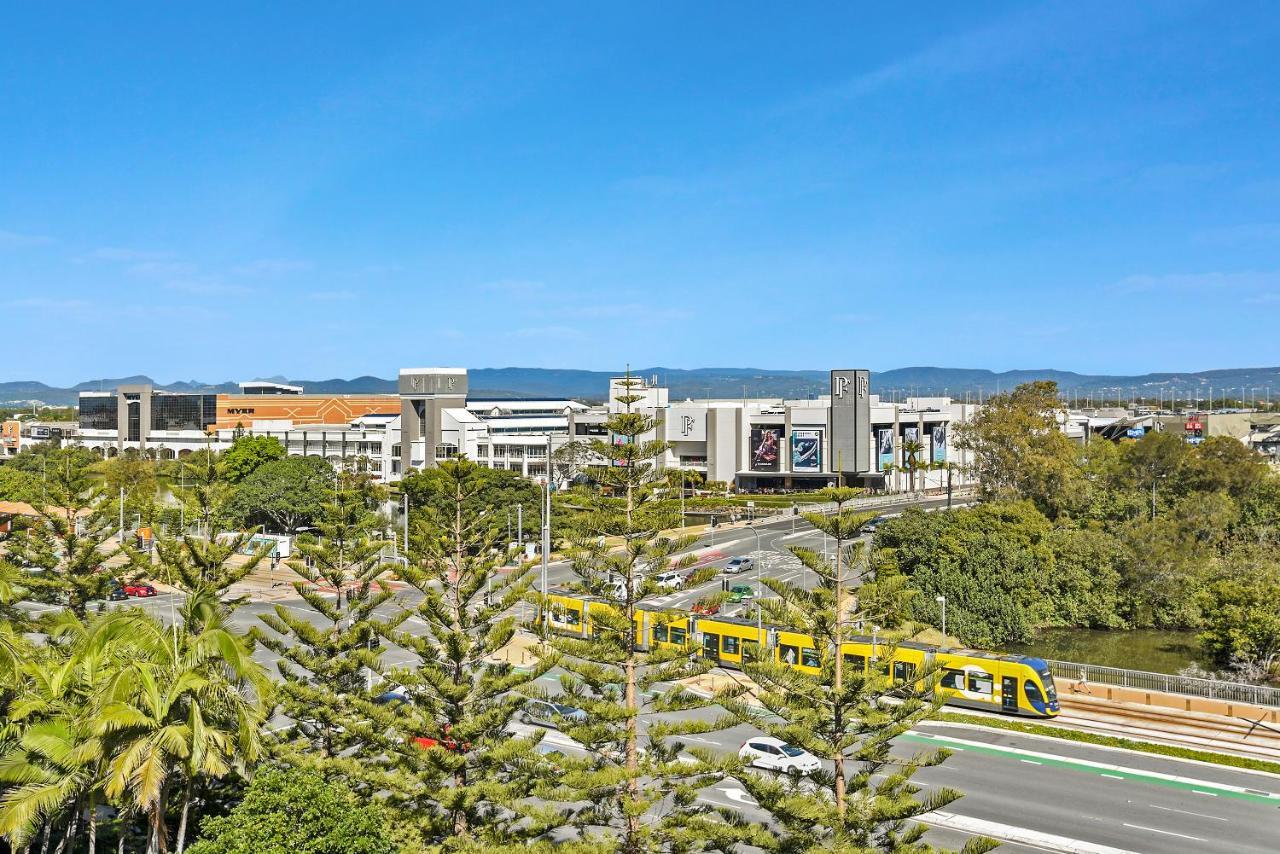 Broadbeach Travel Inn Apartments Gold Coast Exterior foto